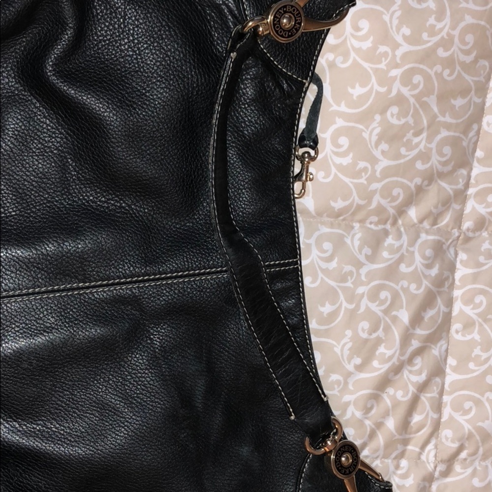 Dooney & Bourke - Picture 3 of 4